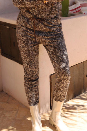 Alma-Hose | Moccabraune Spitze | Hose von Liberté