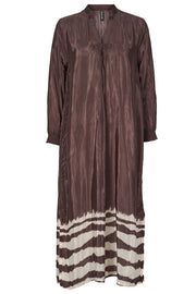 Safira Dress 2459 | Brown | Kjole fra Prepair