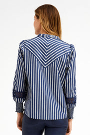 Carmen, shirt with lace | Blue Nights | Skjorte fra Gustav