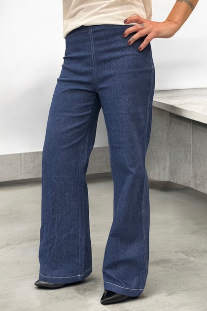 Liberte - Sus-Wide-Pants 22314 - Black Creme Stripe