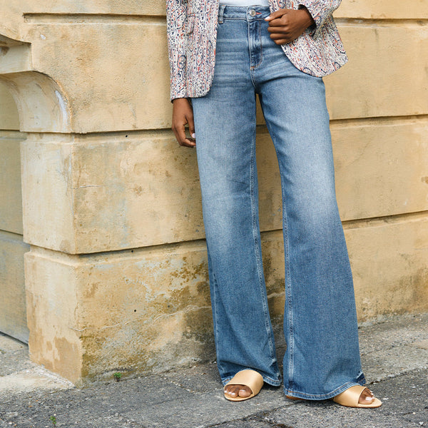 Dara jeans