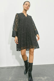 Yeni Lace Sequin Dress | Black | Kjole fra Mos Mosh