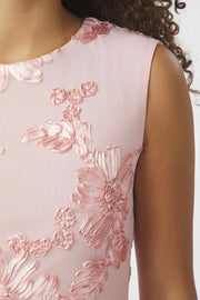 Tiranna Big Flower Mesh Dress | Light Pink | Kjole fra Neo Noir