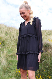Nartina Ls Dress | Black | Kjole fra Liberté