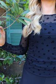 Mesh Ls Tshirt | Black Flock Leo | Bluse fra Liberté
