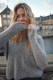 Thora V-Neck Knit | Grey Melange | Strik fra Mos Mosh