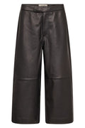 Leyanna Long Leather Shorts | Black | Shorts fra Mos Mosh