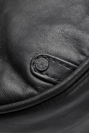 15742  Medium bag | Black | Taske fra  Depeche