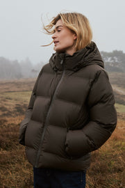 Fox C Puffer Jacket | Dark Brown | Jakke fra Neo Noir