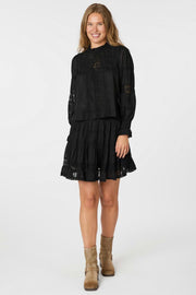 Ebba S Voile Blouse | Black | Bluse fra Neo Noir