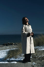 Anneli Cord Coat | Ivory | Jakke fra Neo Noir
