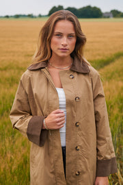 Anneli Cord Coat | Khaki | Jakke fra Neo Noir