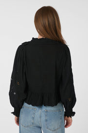 Petrine Embroidery Blouse | Black | Bluse fra Neo Noir