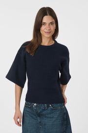 Asha Knit Tee | Navy | Strik fra Neo Noir