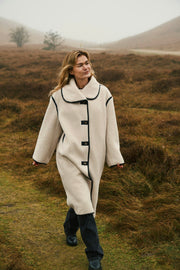 Carmen Teddy Coat | Ivory | Jakke fra Neo Noir