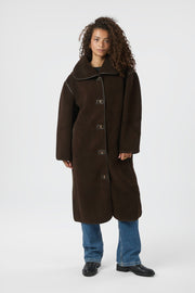 Carmen Teddy Coat | Dark Brown | Jakke fra Neo Noir