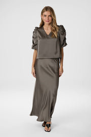 Elba Heavy Sateen Blouse | Warm Grey | Bluse fra Neo Noir