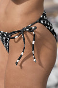 Thalia Dot Bikini Brief | Black | Bikini Trusse fra Neo Noir