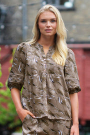Camilla Blouse 2838 | Mole | Bluse fra Prepair