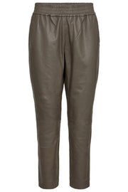 Shiloh Crop Leather Pant 91155 | Elephant | Bukser fra Co'couture
