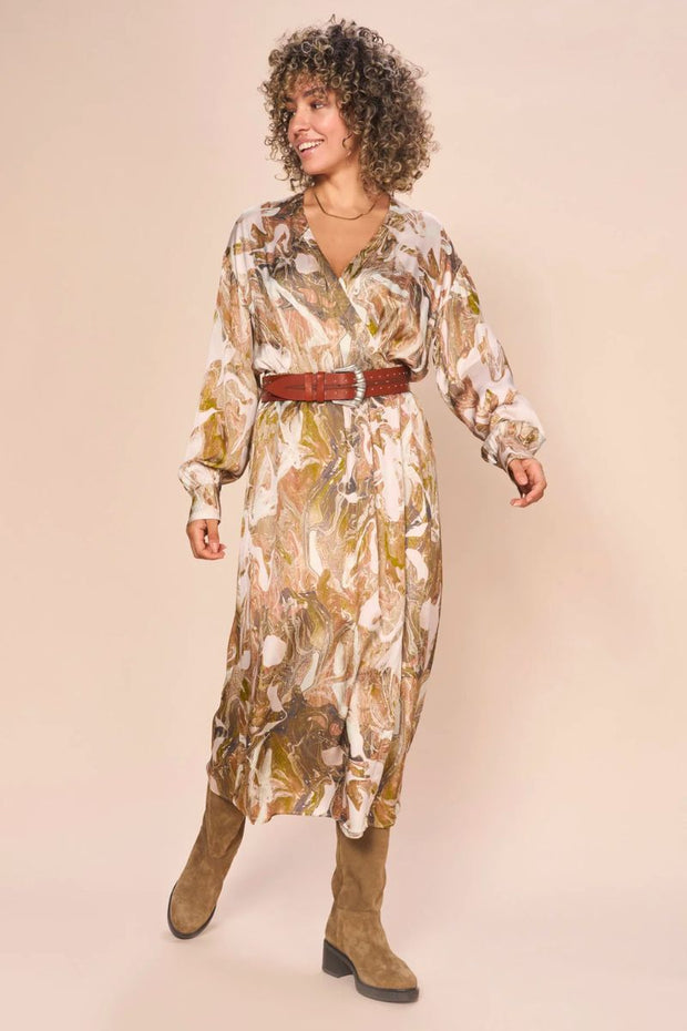 Markella Marble Wrap Dress | Burlwood | Kjole fra Mos Mosh
