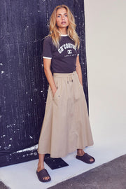 Crisp Poplin Utility Skirt | Khaki | Nederdel fra Co'couture