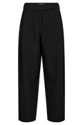 Vola Carrot Pleat Pant 31560 | Schwarz | Hosen von Co'couture – nedsat