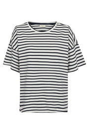 Petri Tee | Off-White W. Navy Blazer | T-shirt fra Freequent