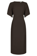 Miloine Drape Dress | Dark Brown | Kjole fra Neo Noir