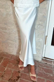 Klea Heavy Sateen Skirt 159650 | White | Nederdel fra Neo Noir