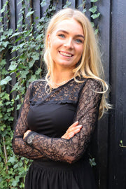 Lisa Ls Lace Blouse 2 | Black | Bluse fra Liberté