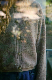 Limo Fluffy Knit Cardigan | Dark Sand | Strik fra Neo Noir