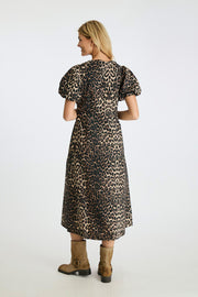 Illana Leo Dress | Leopard | Kjole fra Neo Noir