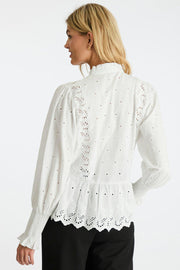 Maviana Emb Blouse | White | Bluse fra Neo Noir