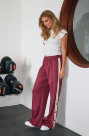 Puggy Track Suit Pants | Bordeaux | Bukser fra Neo Noir