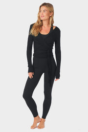 Nia Jersey Wickelbluse | Schwarz | Athleisure von Neo Noir