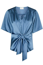 Casadia Heavy Sateen Blouse | Smoke Blue | Bluse fra Neo Noir