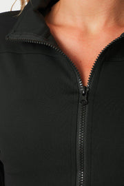 Nolana Zip Bluse | Schwarz | Athleisure von Neo Noir