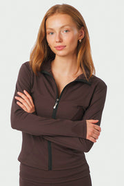 Nolana Zip Bluse | Schokoladenbraun | Athleisure von Neo Noir