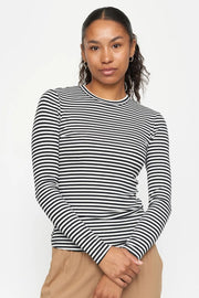 SRFenja Stripe O-neck Top SR124-303 | Black | T-shirt fra Soft Rebels