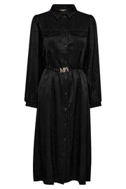 Raya Monogram Dress | Black | Kjole fra Mos Mosh
