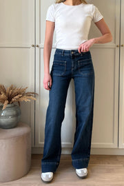 Eleonora Jeans | Dark Blue Denim | Jeans fra French Laundry