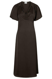 Illana Heavy Sateen Dress | Dark Brown | Kjole fra Neo Noir