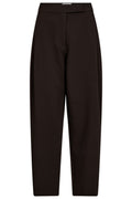 Vola Carrot Pleat Pant 31560 | Dunkelbraun | Hosen von Co'couture