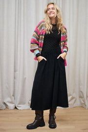 Virginia Corduroy Skirt | Black | Nederdel fra Black Colour