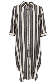 Talia Long Shirt Dress | Black Sand | Kjole fra Black Colour