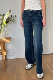 Nora Jeans | Dark Blue Denim | Jeans fra French Laundry