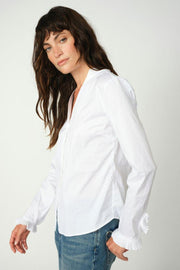 Hassie Pleat Shirt | White | Skjorte fra Mos Mosh