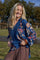 Marigold Blouse | Dk. Blue Flower | Bluse fra Black Colour