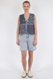 Karine Quilt Combination Vest | Blue | Vest fra Neo Noir